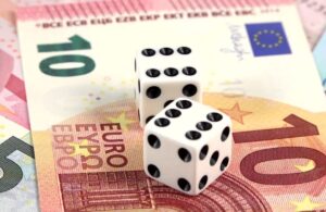 Usluga koja omogućava preduzećima bržu naplatu potraživanja, poboljšava likvidnost i finansijsku fleksibilnost.